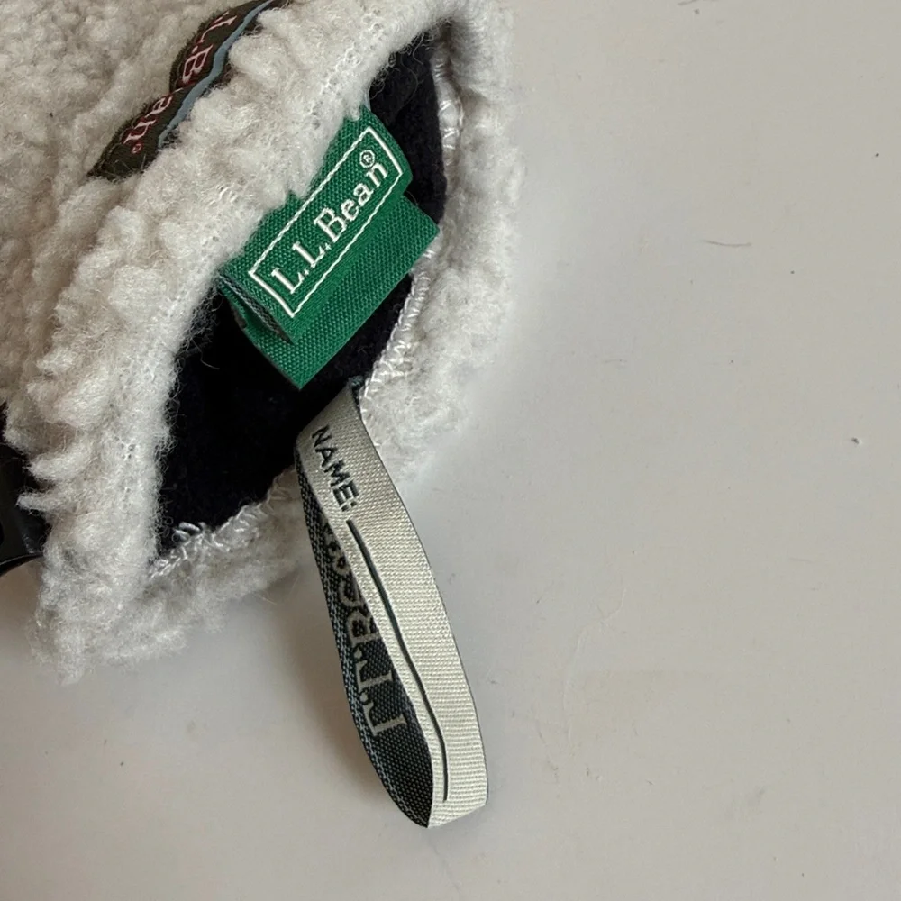 L.L.Bean mittens 12-24 mos